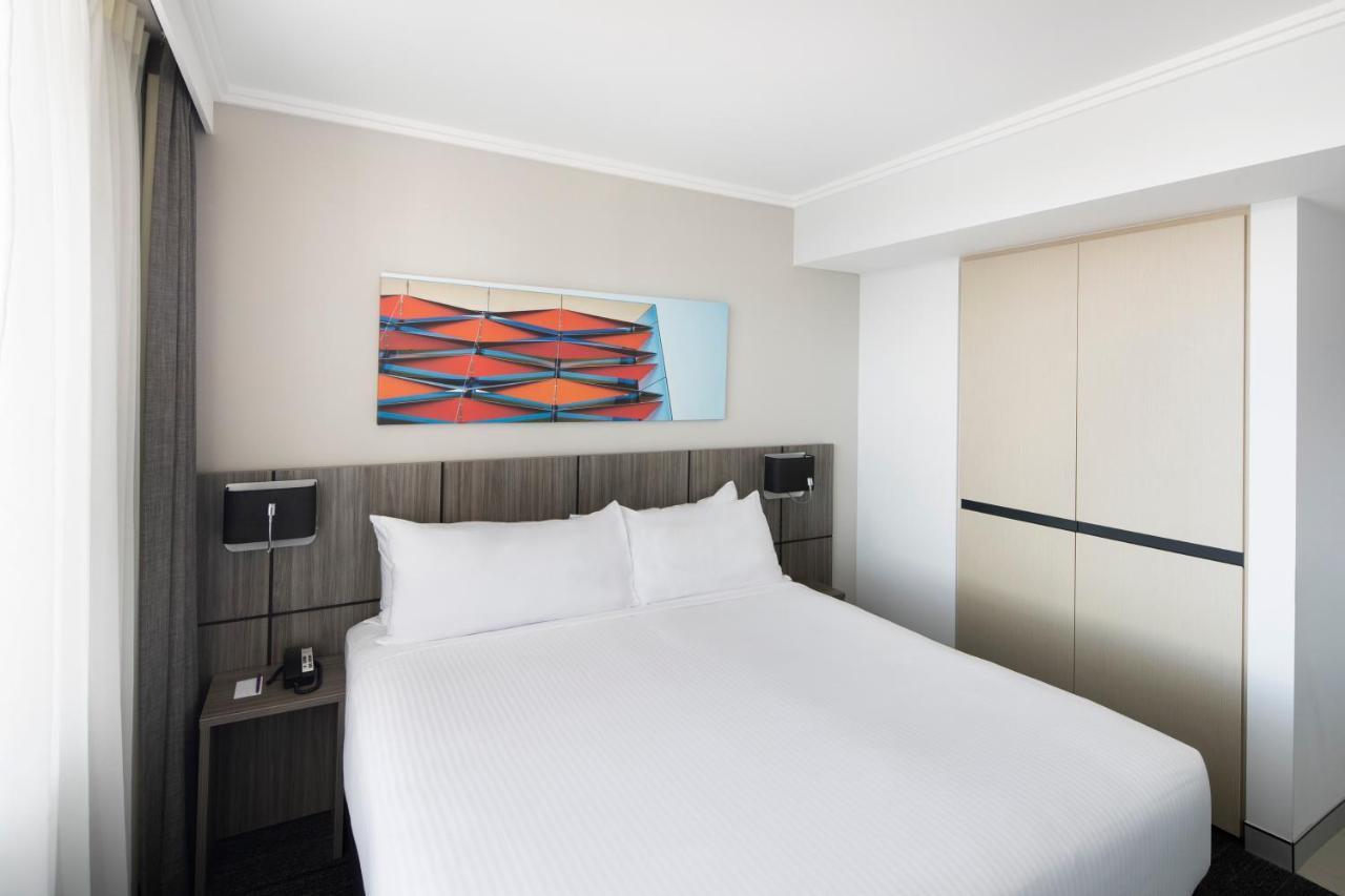 Mercure Sydney Bankstown Екстер'єр фото