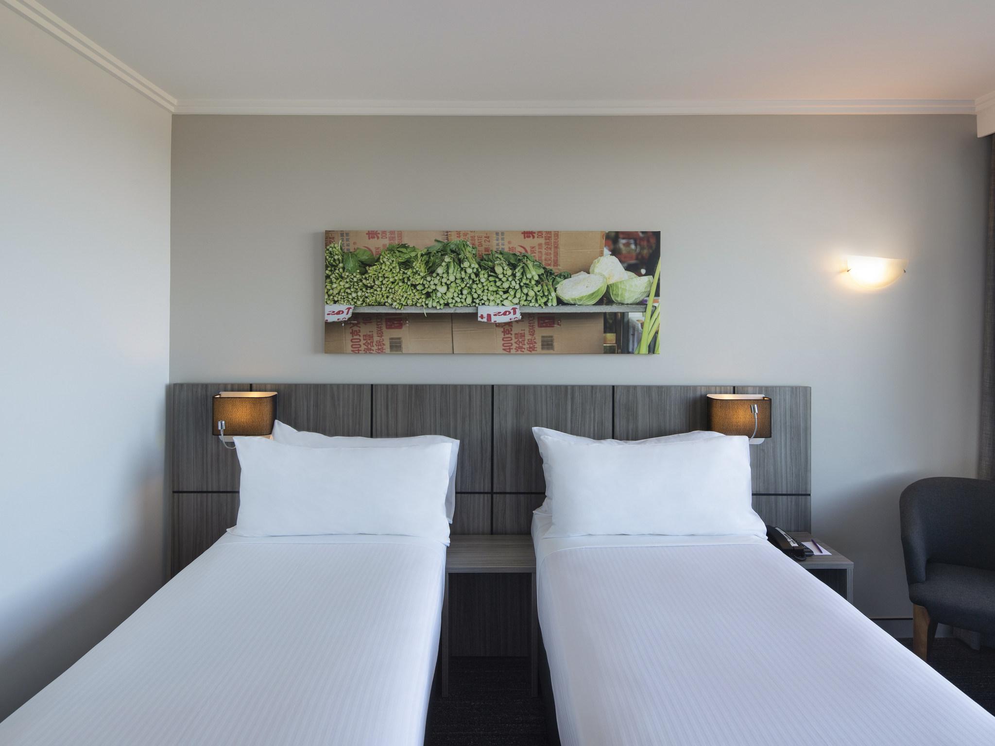 Mercure Sydney Bankstown Екстер'єр фото