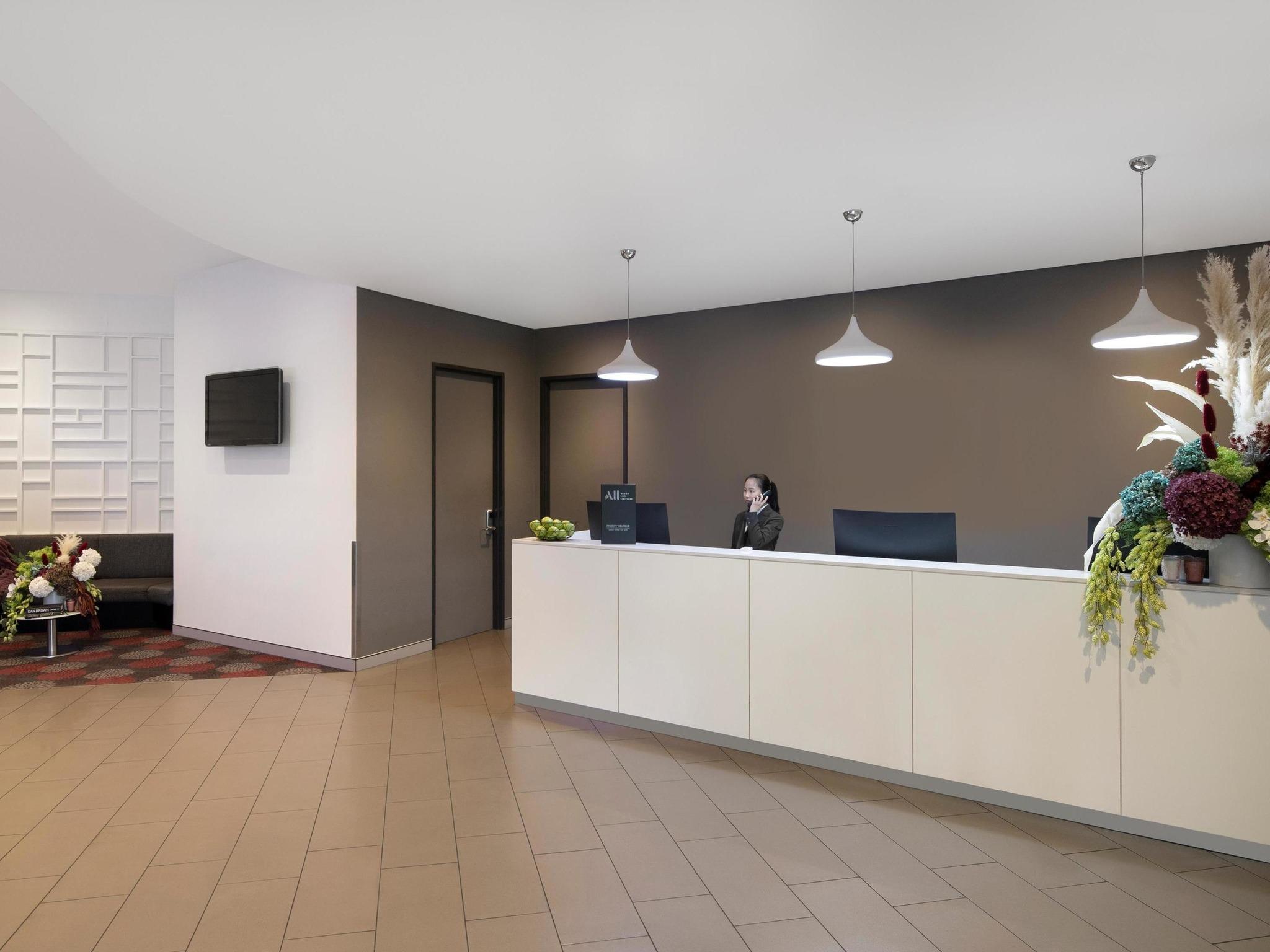 Mercure Sydney Bankstown Екстер'єр фото