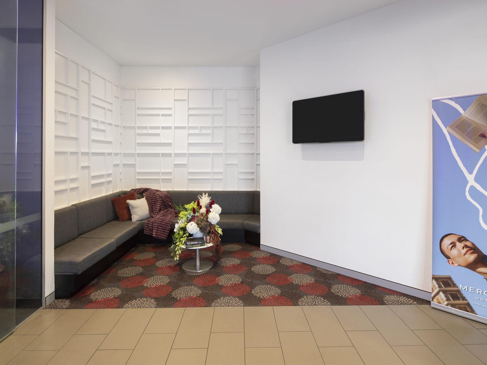 Mercure Sydney Bankstown Екстер'єр фото