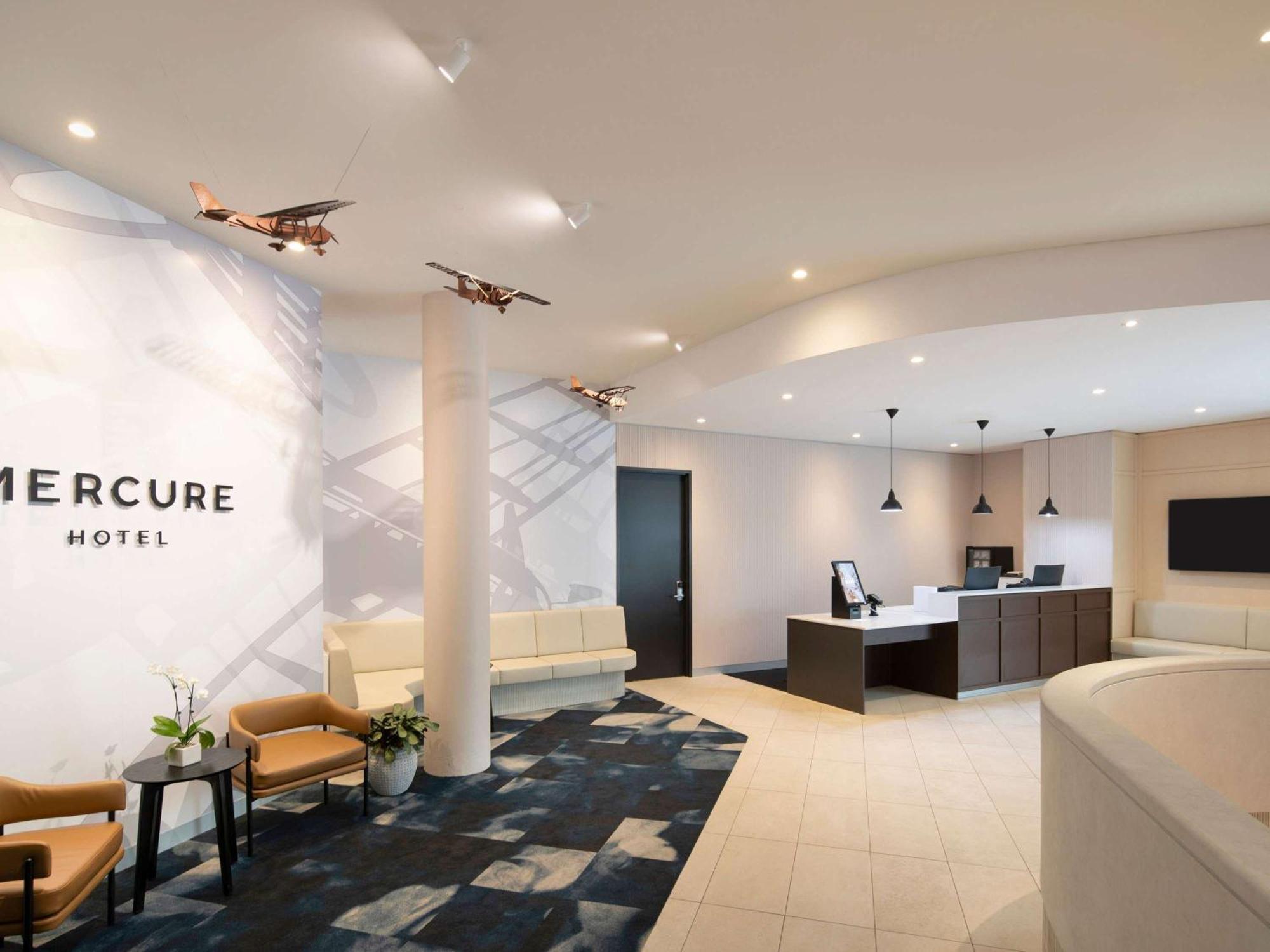 Mercure Sydney Bankstown Екстер'єр фото