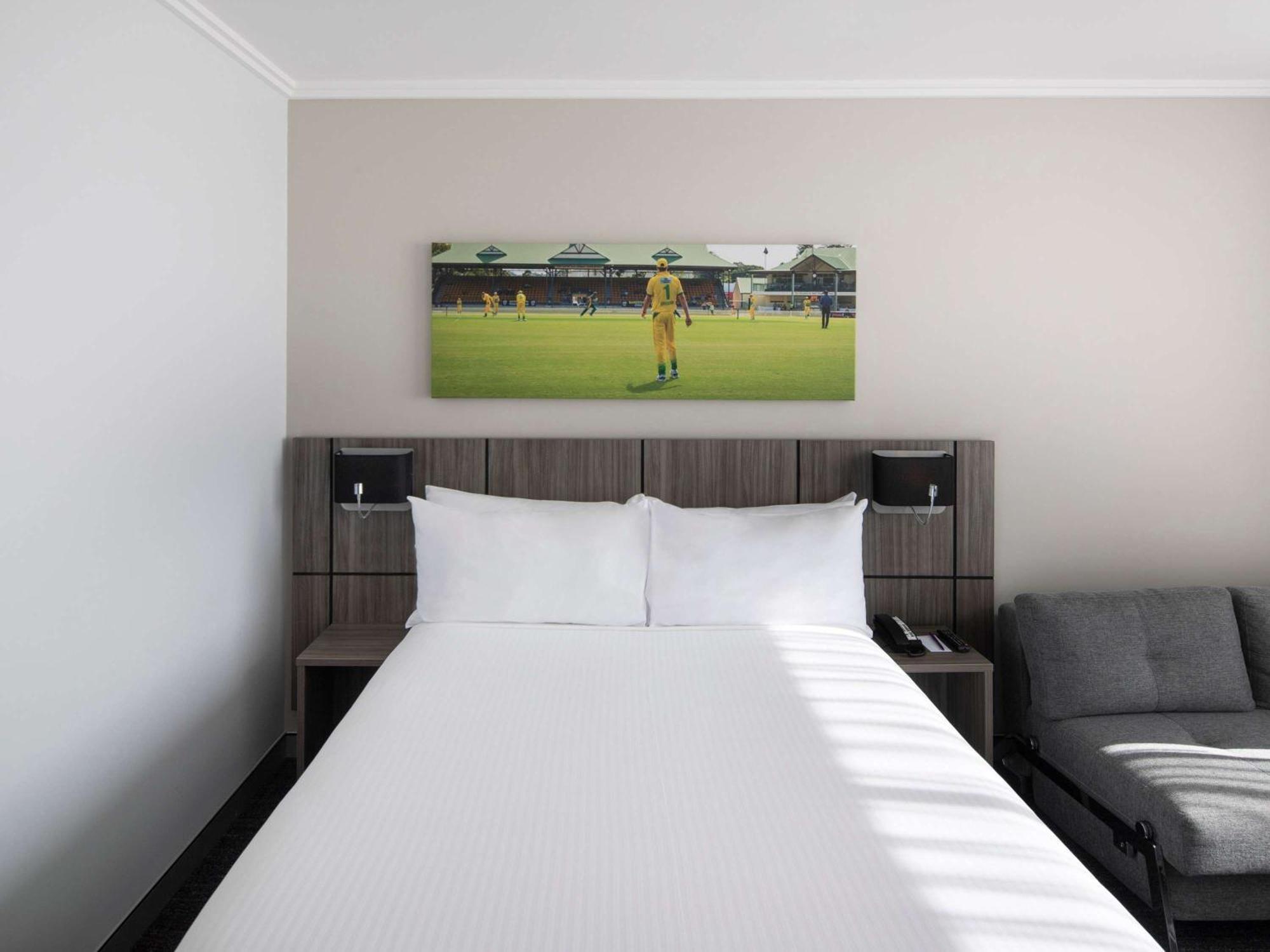 Mercure Sydney Bankstown Екстер'єр фото
